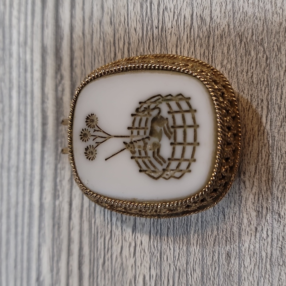 Engraved Unicorn, Toujours Moi Creme Perfume Case